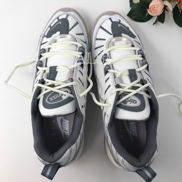 NWT Nike Air Max 98 Summit White W AUTHENTIC - Picture 6 of 8